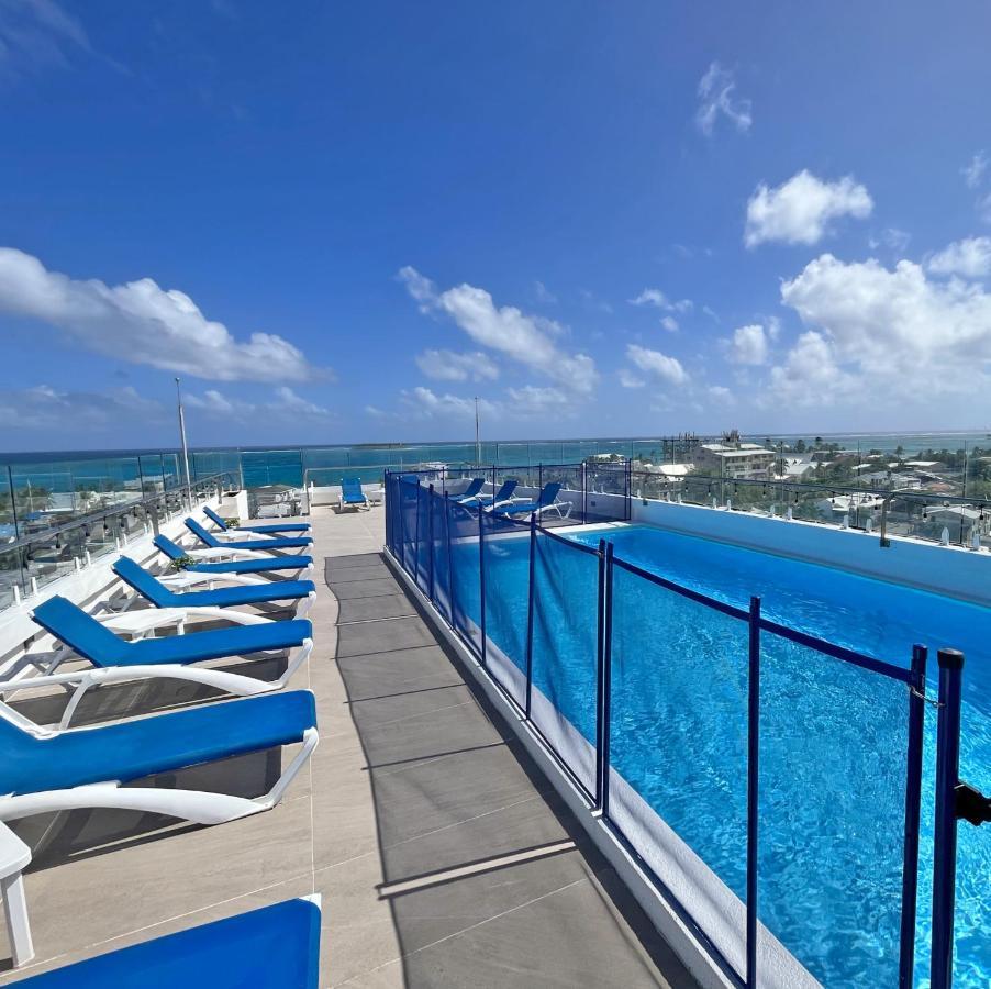Azure Lofts & Pool Hotell San Andrés Exteriör bild