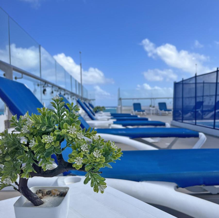 Azure Lofts & Pool Hotell San Andrés Exteriör bild