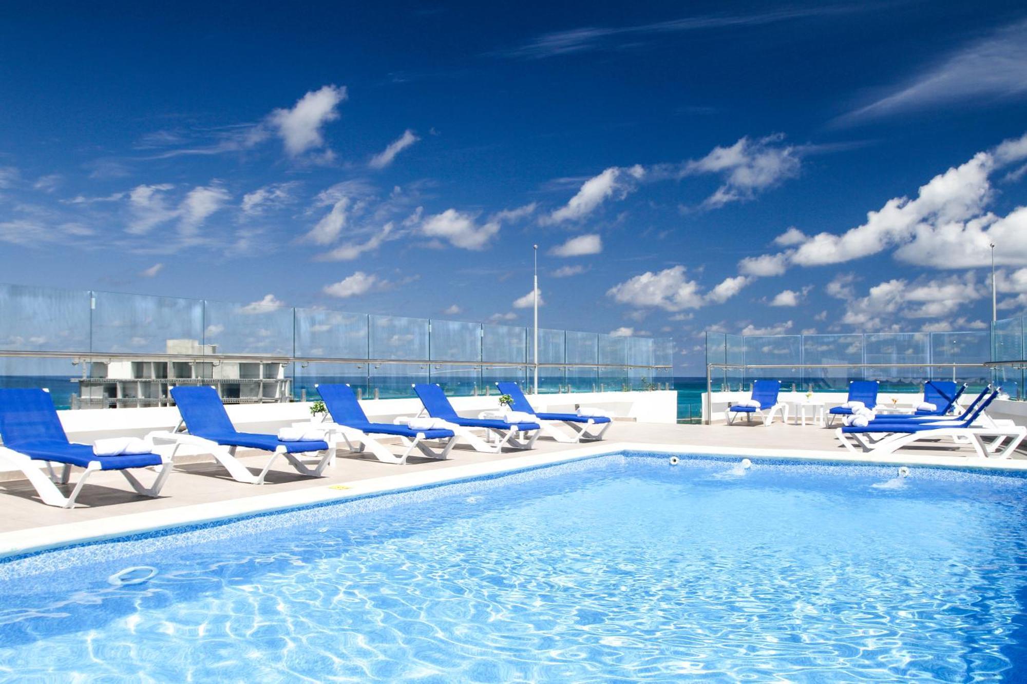 Azure Lofts & Pool Hotell San Andrés Exteriör bild